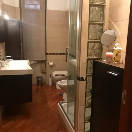 Apartament Andrea's *