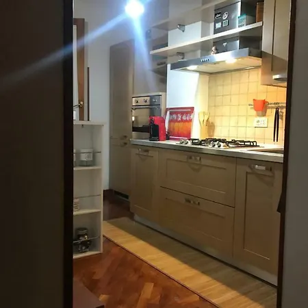 Apartament Andrea's *
